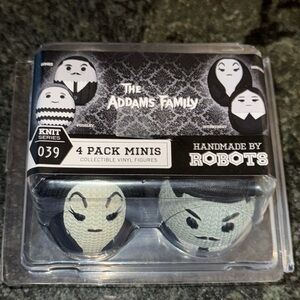 The Addams family, four pack mini knit figurines